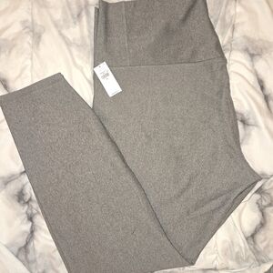 Old Navy Extra High Rise Go Dry 2x Leggings